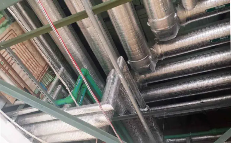 Aluminium foil-faced insulation for ducts and pipes - Farjallah